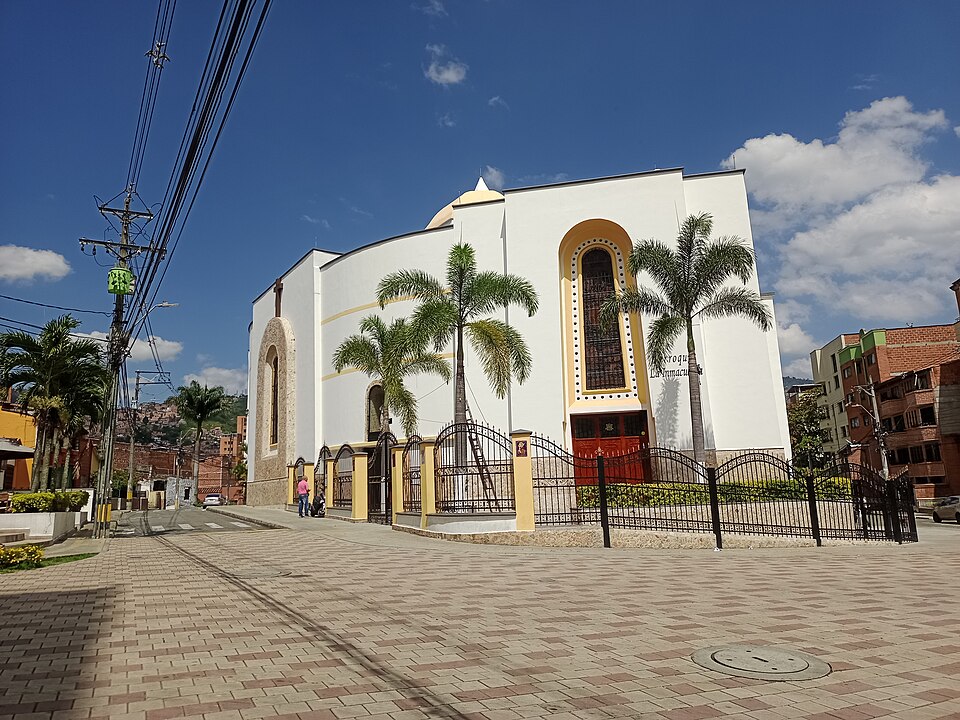 Medellín — local market for mobile commerce apps