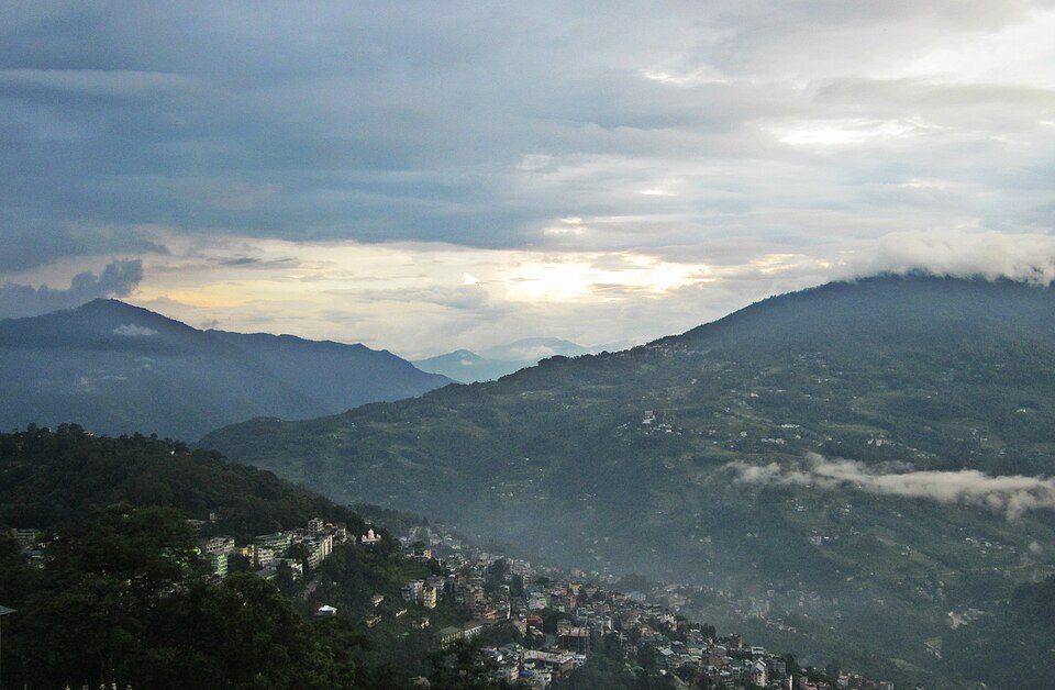 Gangtok — subscription and membership platforms for local businesses