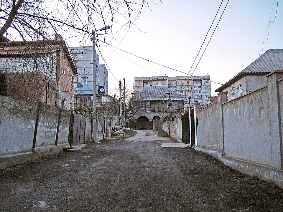 Chișinău — local market for mobile commerce apps