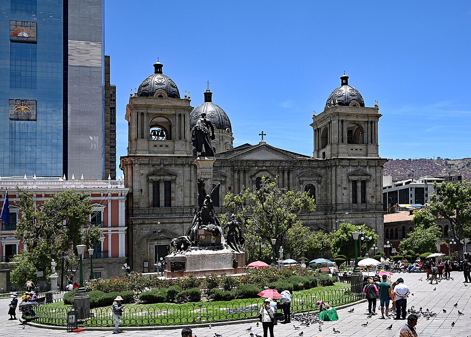La Paz — subscription and membership platforms for local businesses
