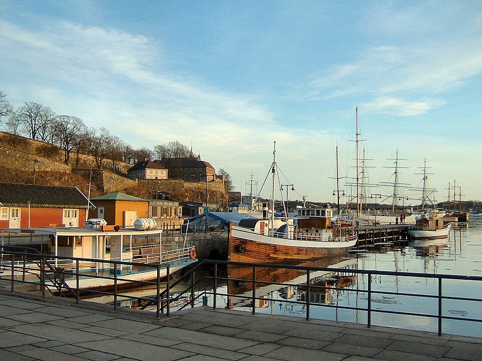 Oslo — local market for manufacturer and distributor portals