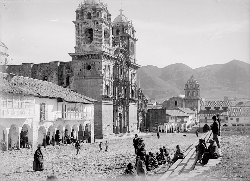 Cusco — local market for international and multi-region stores