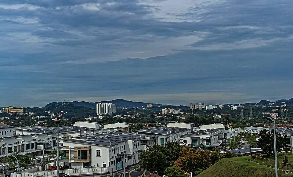 Seremban — international and multi-region stores for local businesses