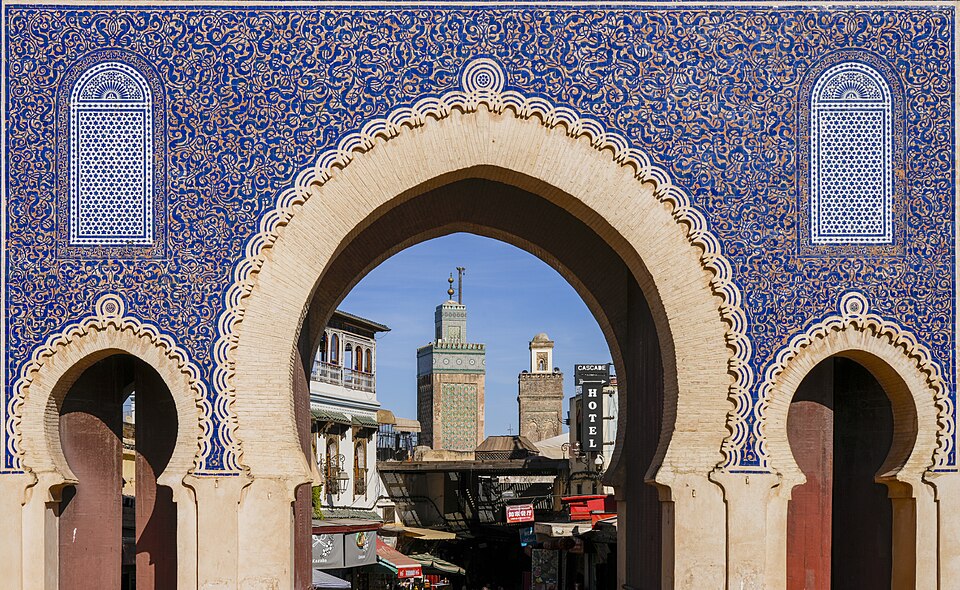 Fes — local market for online stores