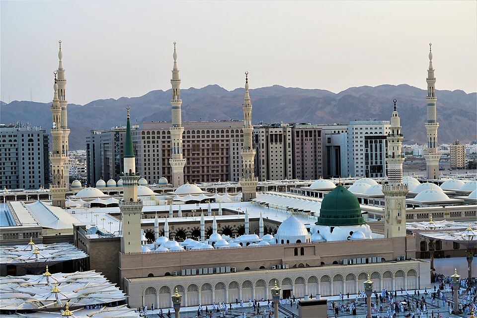 Madinah — local market for online stores