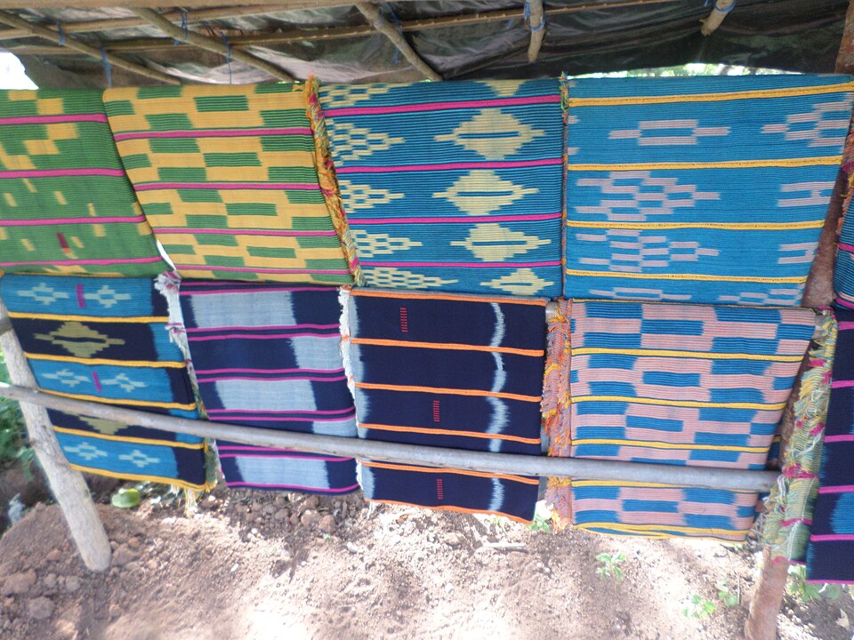 Yamoussoukro — local market for subscription and membership platforms