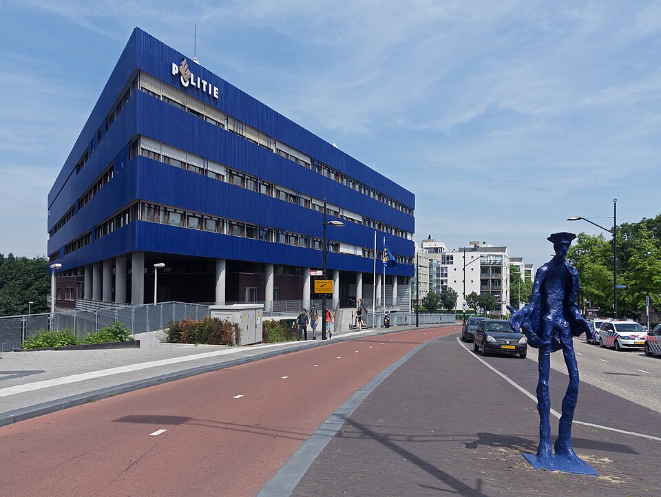 Nijmegen — international and multi-region stores for local businesses