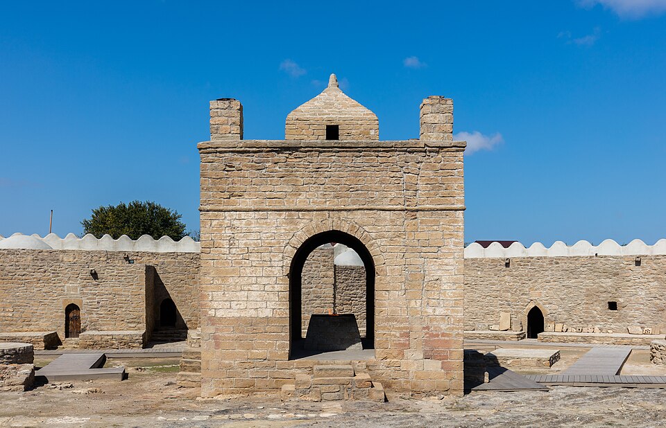 Baku — B2B and wholesale portals for local businesses
