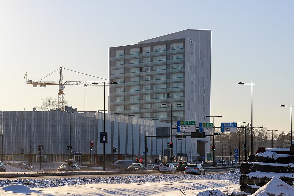 Espoo — local market for international and multi-region stores