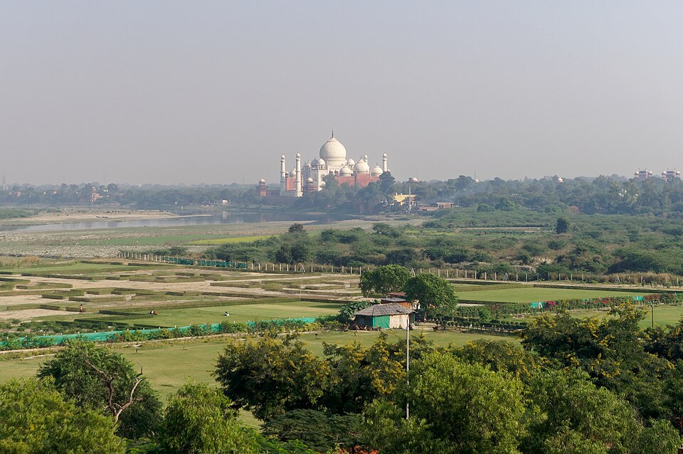 Agra — B2B and wholesale portals for local businesses