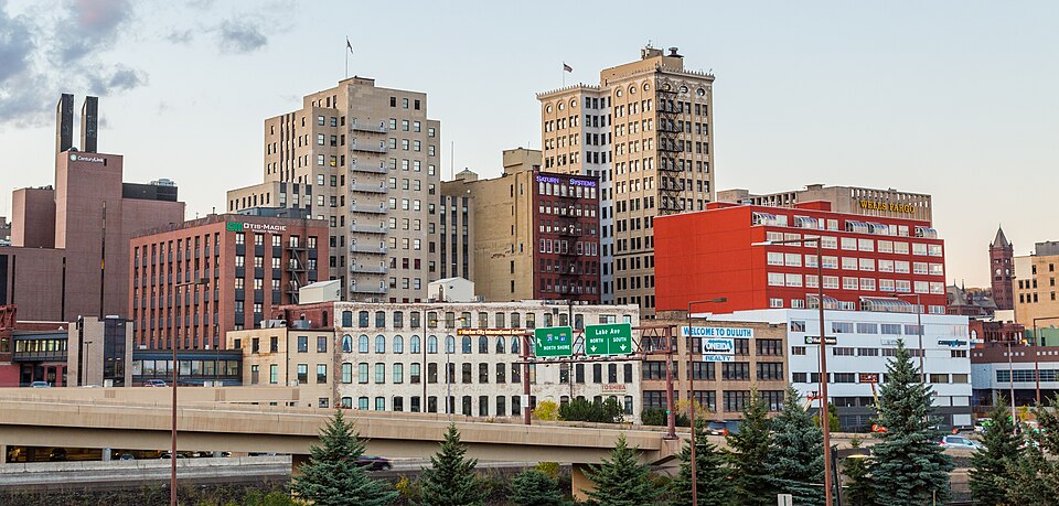 Duluth — local market for online stores