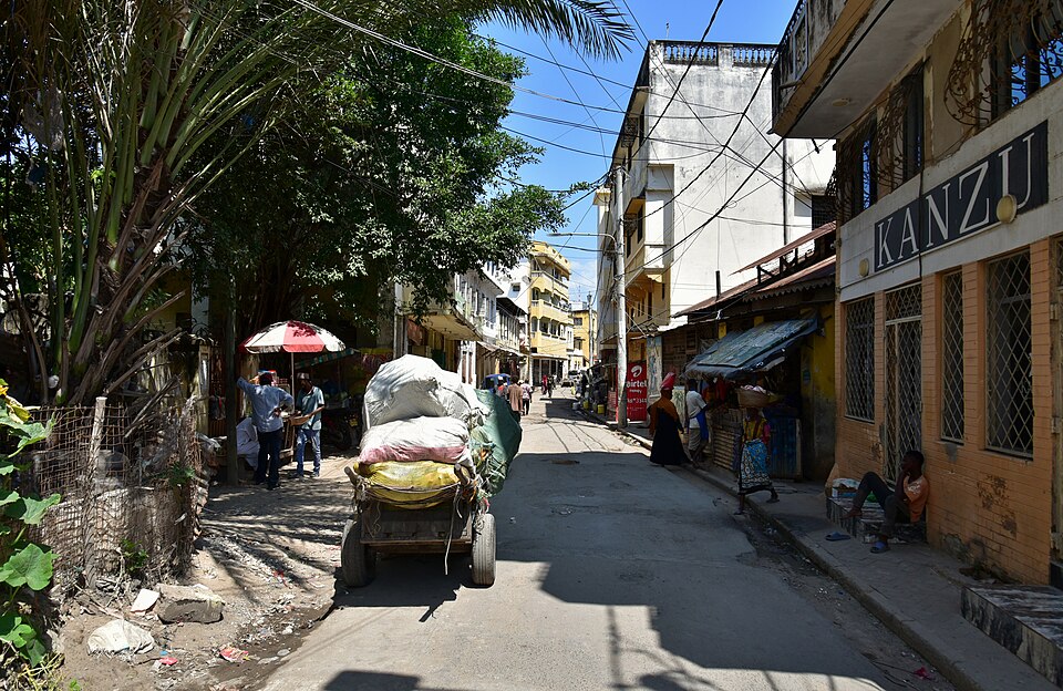 Thika — local market for mobile commerce apps