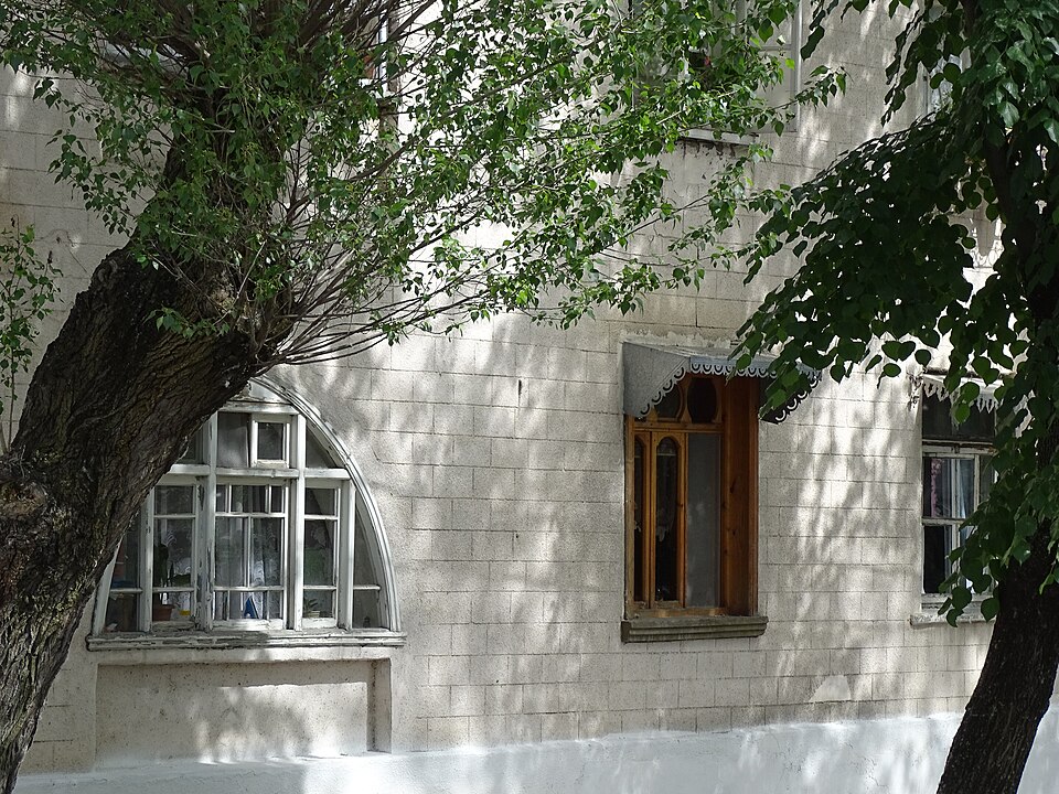 Sheki — manufacturer and distributor portals for local businesses