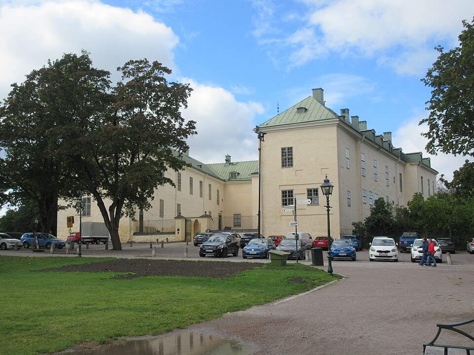 Linköping — local market for service booking platforms
