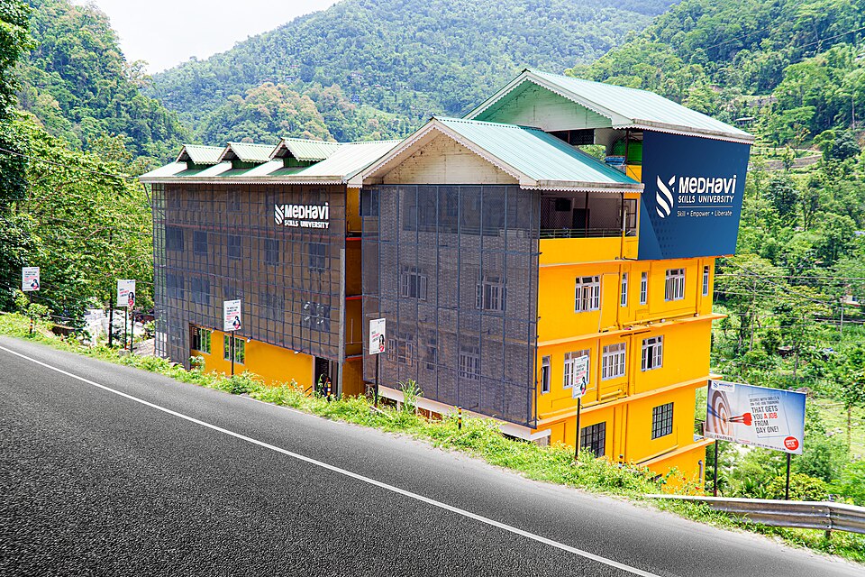 Singtam — manufacturer and distributor portals for local businesses