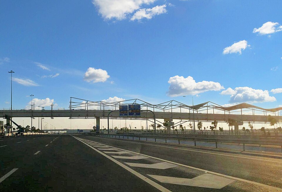Al Khor — local market for manufacturer and distributor portals