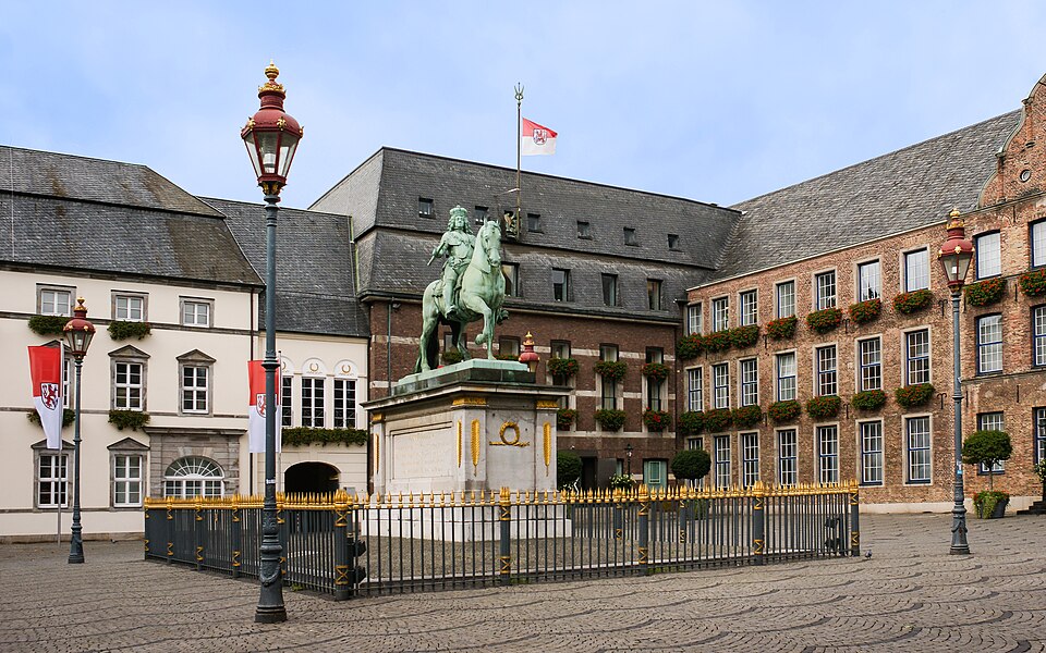 Düsseldorf — local market for subscription and membership platforms