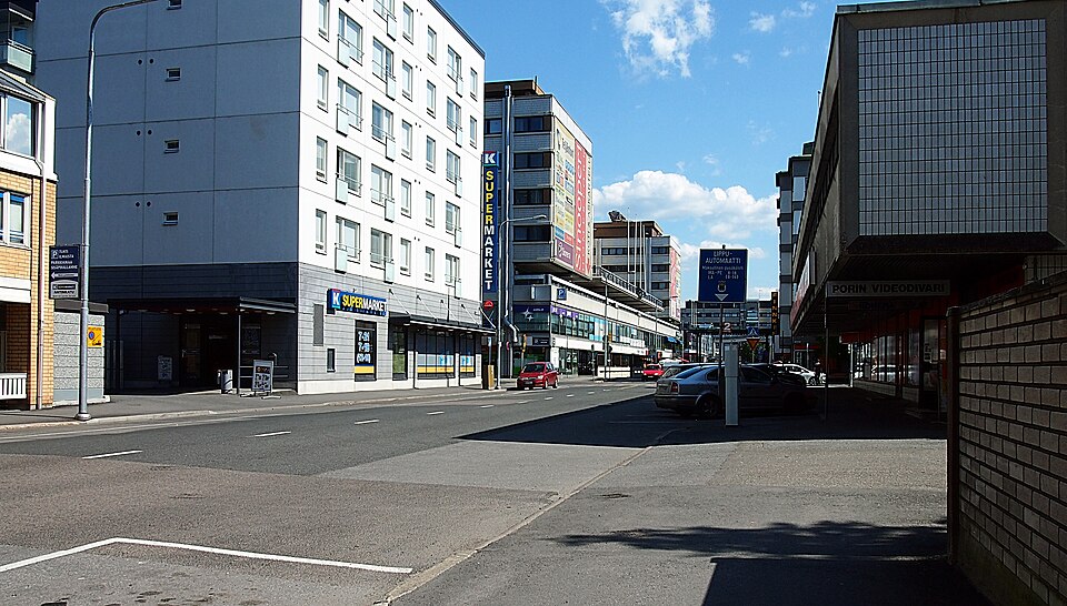 Pori — local market for mobile commerce apps
