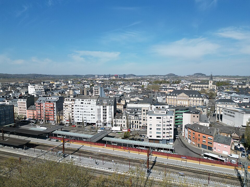 Esch-sur-Alzette — local market for mobile commerce apps