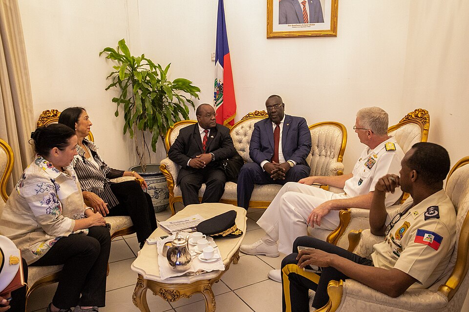 Port-au-Prince — manufacturer and distributor portals for local businesses