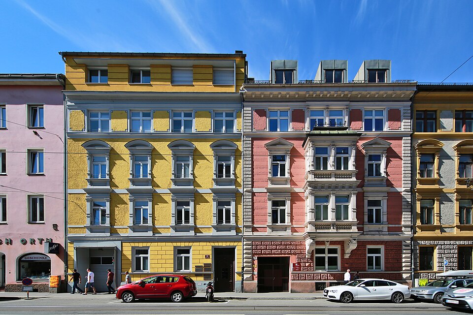 Innsbruck — local market for online stores