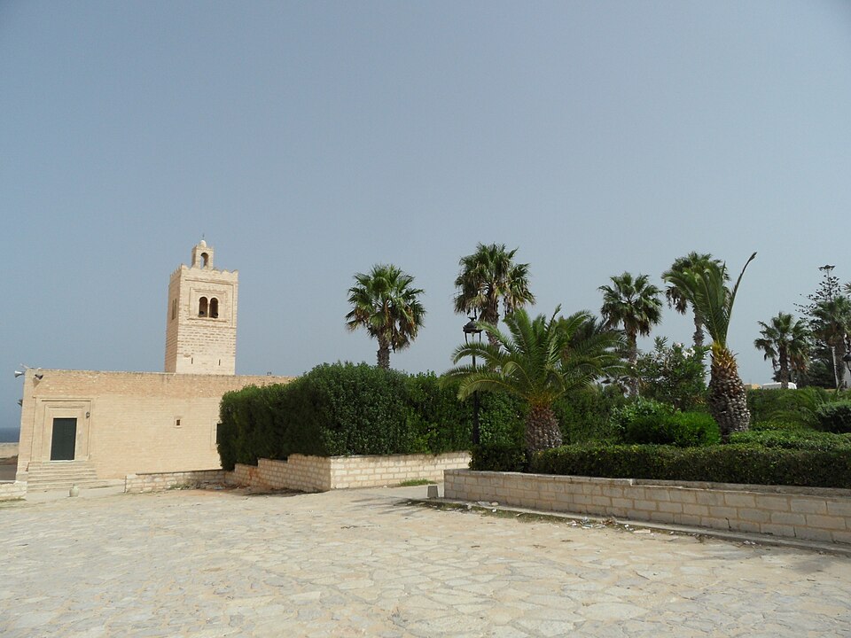 Monastir — mobile commerce apps for local businesses