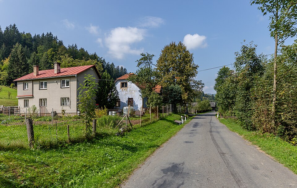 Zlín — local market for international and multi-region stores