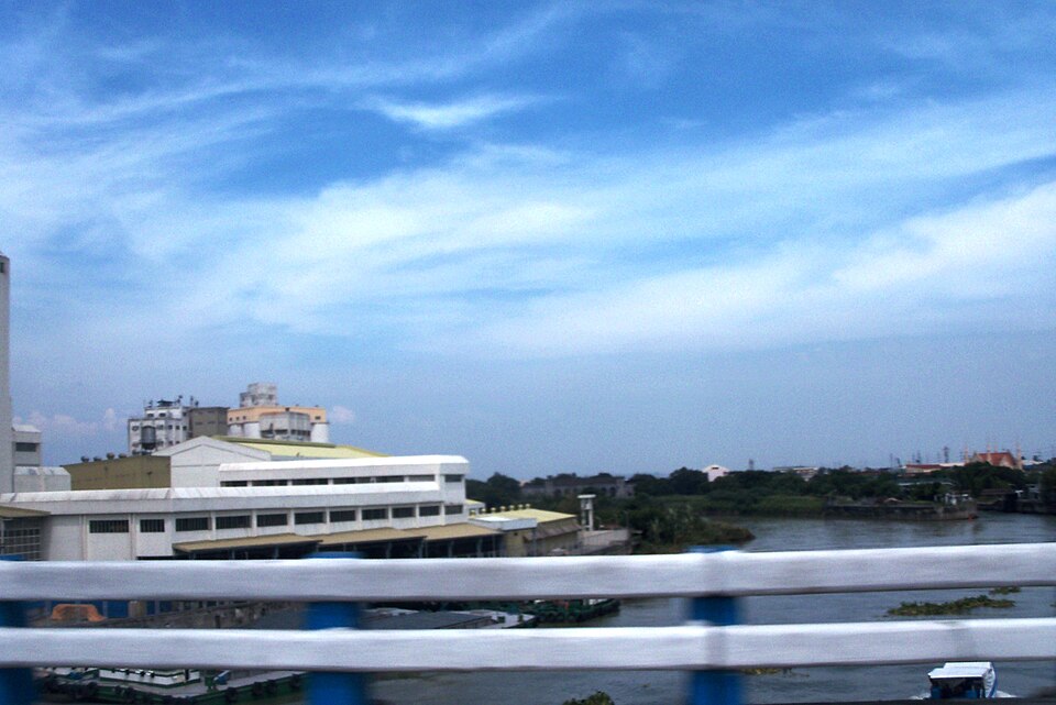 Pasig — local market for international and multi-region stores