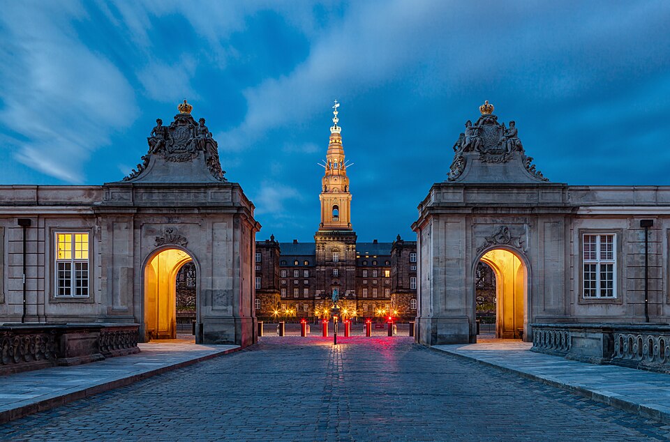 Copenhagen — local market for online stores