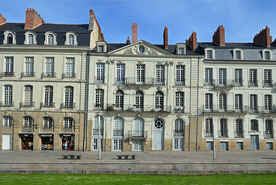 Nantes — local market for service booking platforms
