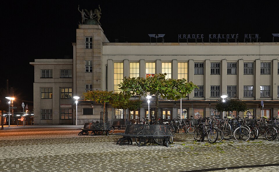 Hradec Králové — local market for service booking platforms
