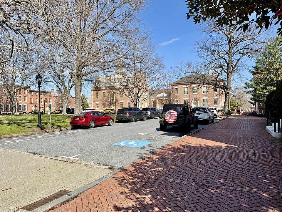 Dover — local market for service booking platforms
