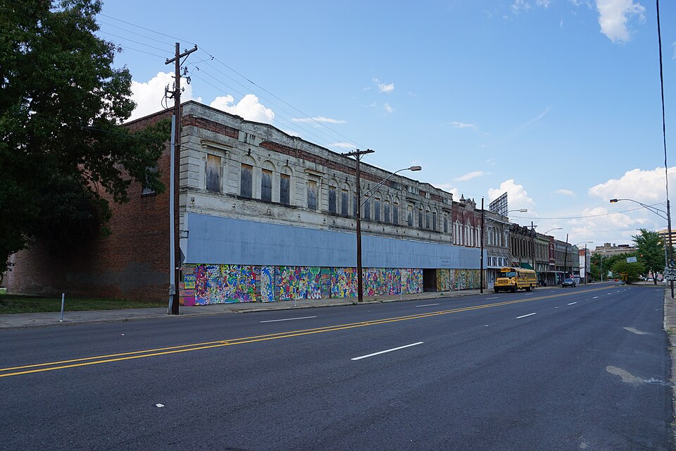 Shreveport — manufacturer and distributor portals for local businesses