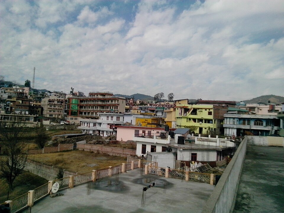 Champawat — local market for multi-vendor marketplaces