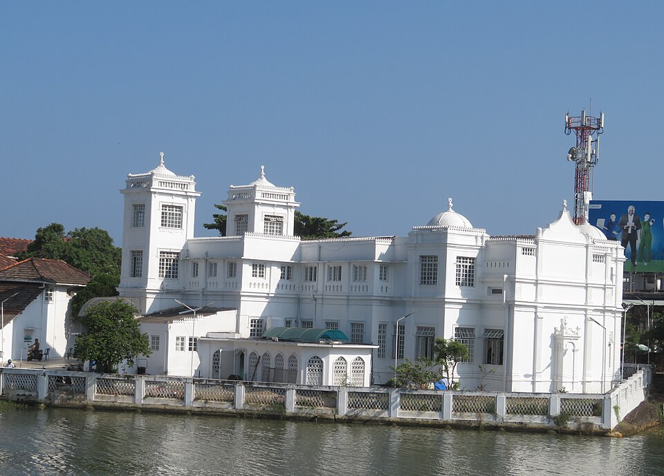 Matara — multi-vendor marketplaces for local businesses