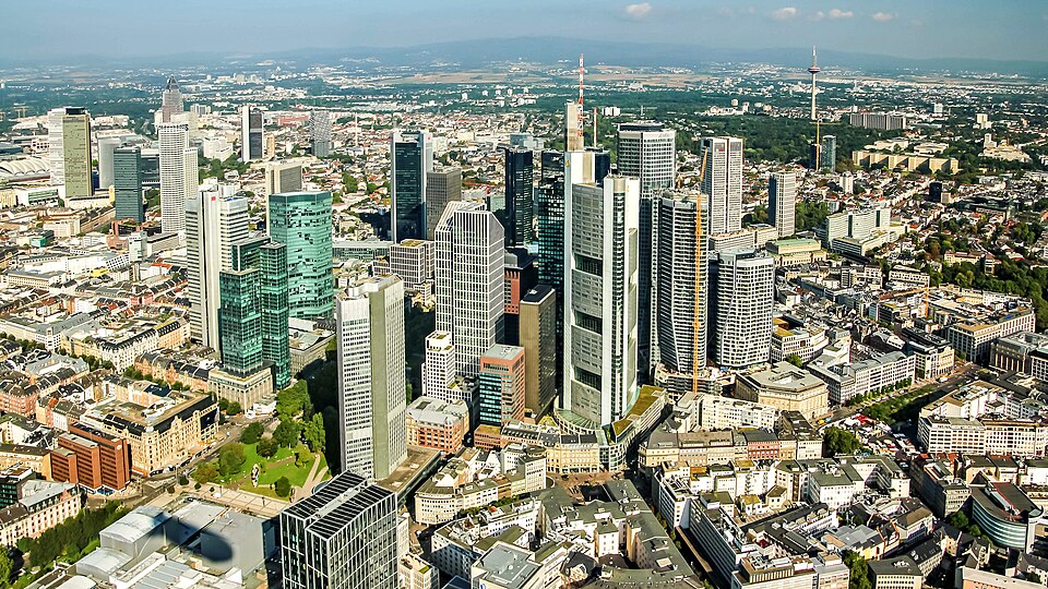 Frankfurt am Main — local market for online stores