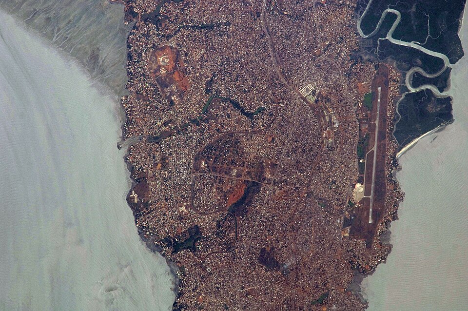 Conakry — local market for multi-vendor marketplaces