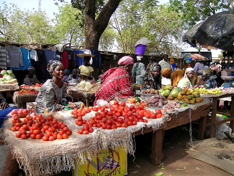 Sikasso — local market for online stores