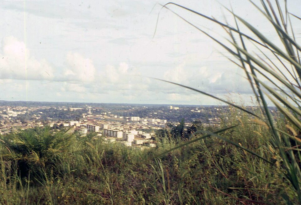 Yaoundé — subscription and membership platforms for local businesses