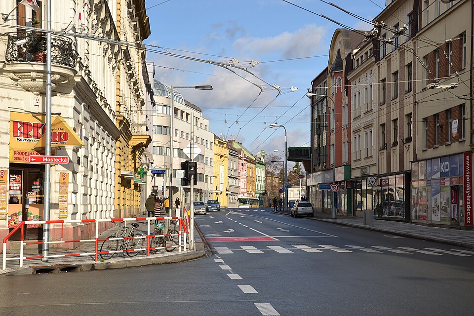 Hradec Králové — local market for custom e-commerce platforms
