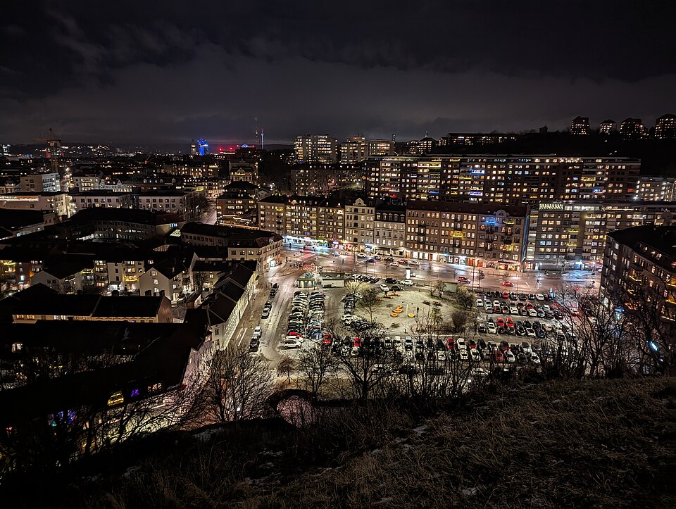 Gothenburg — international and multi-region stores for local businesses