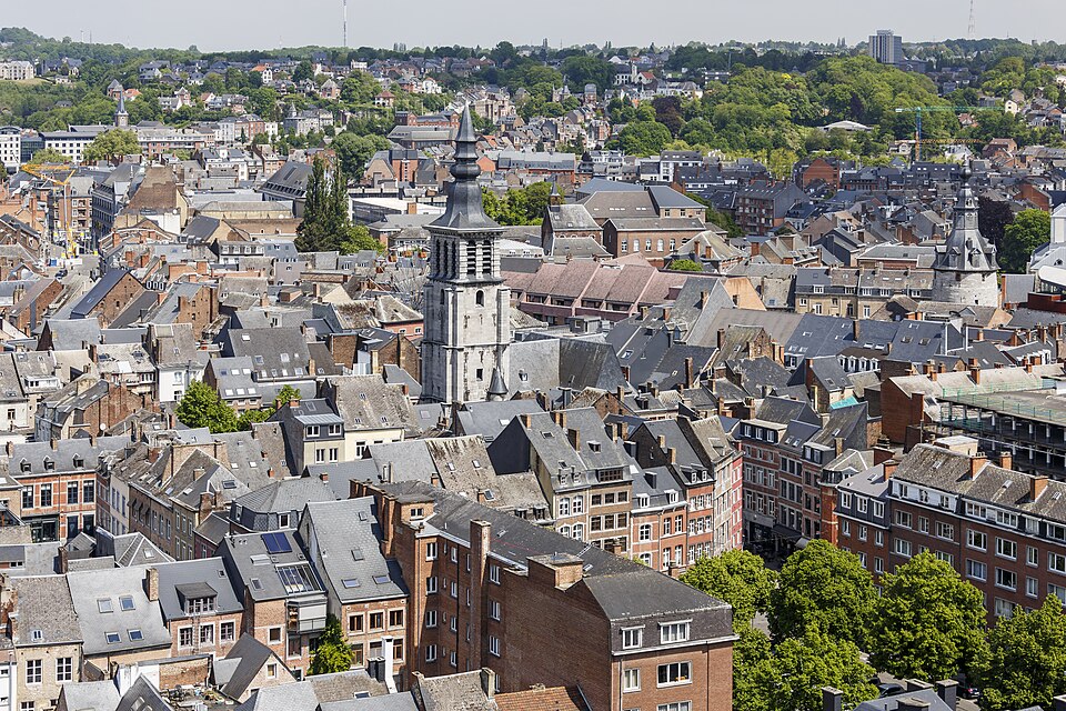Namur — local market for online stores