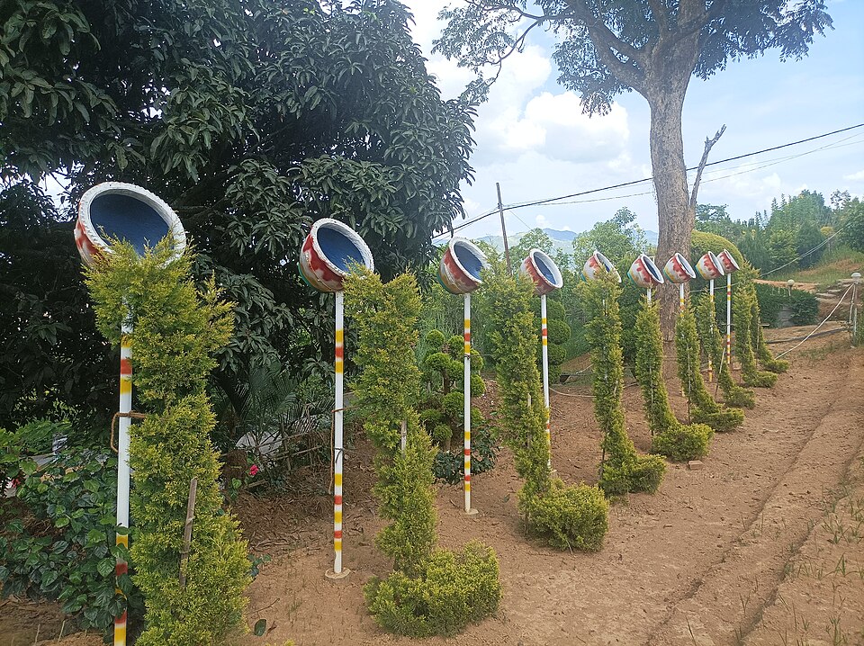 Kakching — local market for service booking platforms