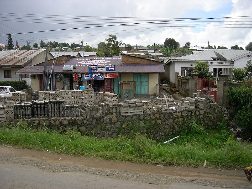 Mbeya — local market for custom e-commerce platforms