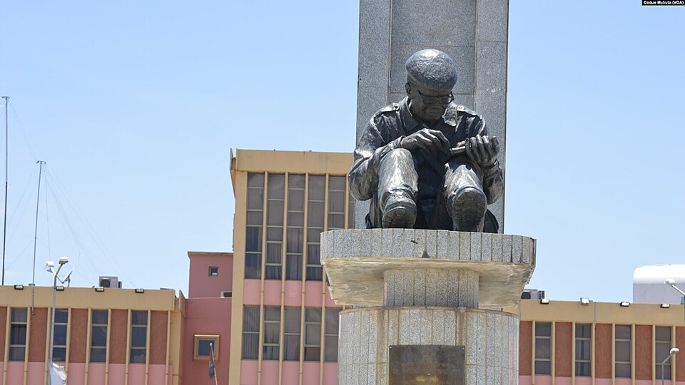 Huambo — multi-vendor marketplaces for local businesses