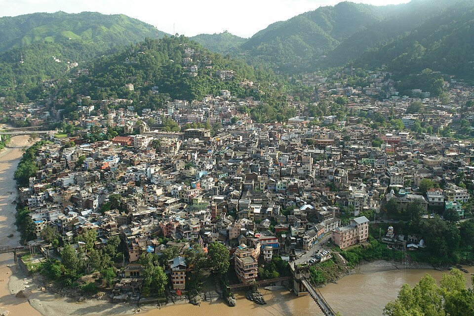 Mandi — local market for online stores