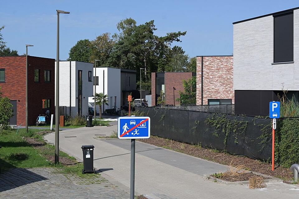 Mechelen — local market for B2B and wholesale portals