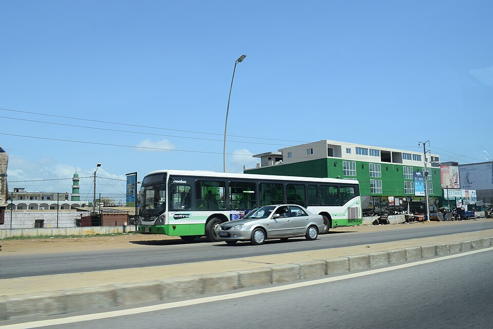 Abidjan — local market for B2B and wholesale portals