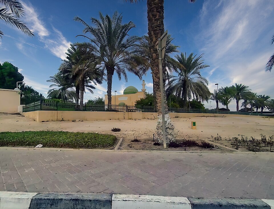 Dukhan — local market for multi-vendor marketplaces