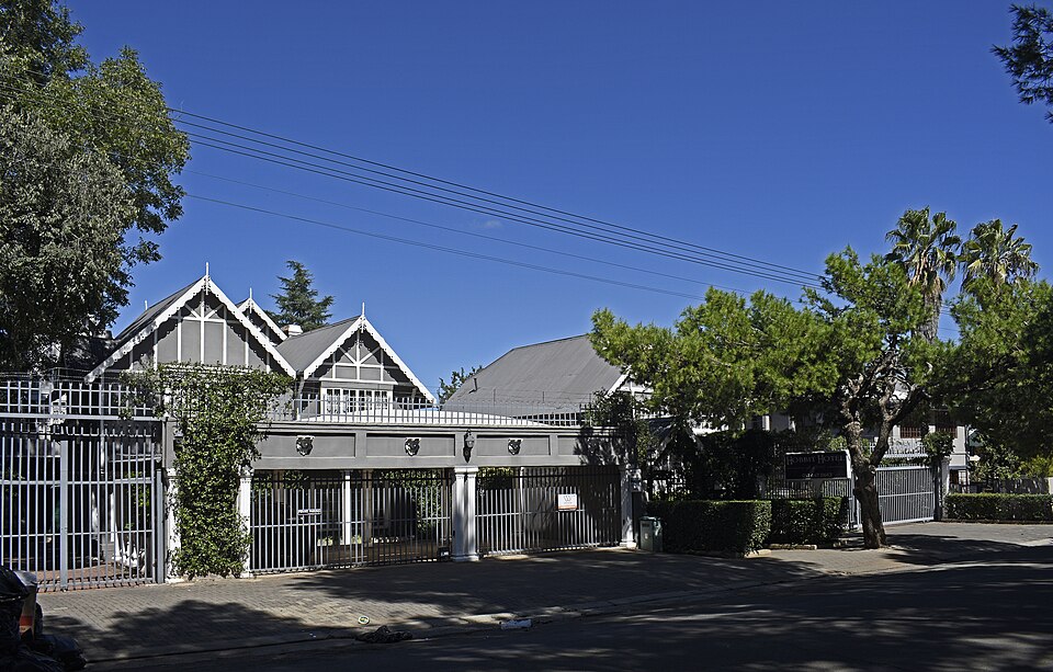 Bloemfontein — local market for custom e-commerce platforms